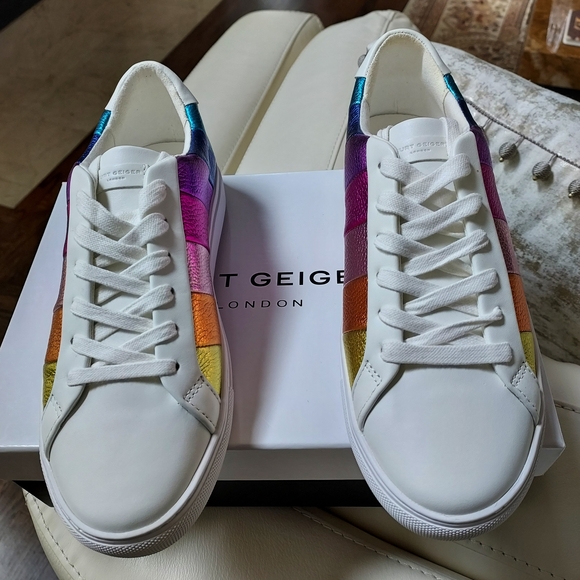 Kurt Geiger White Sneakers with Rainbow Metallic Stripes - Picture 2 of 2